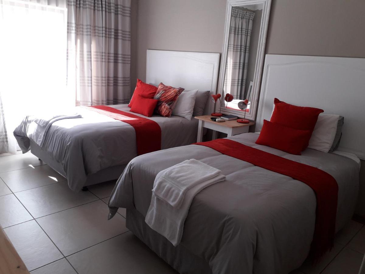 Tuscany Vryburg ภายนอก รูปภาพ